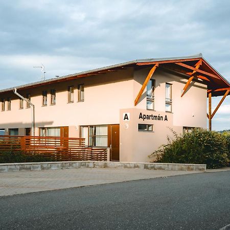 Apartman A5 Pro 3 Osoby - Moninec - Celorocne מראה חיצוני תמונה